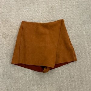 Brown skort